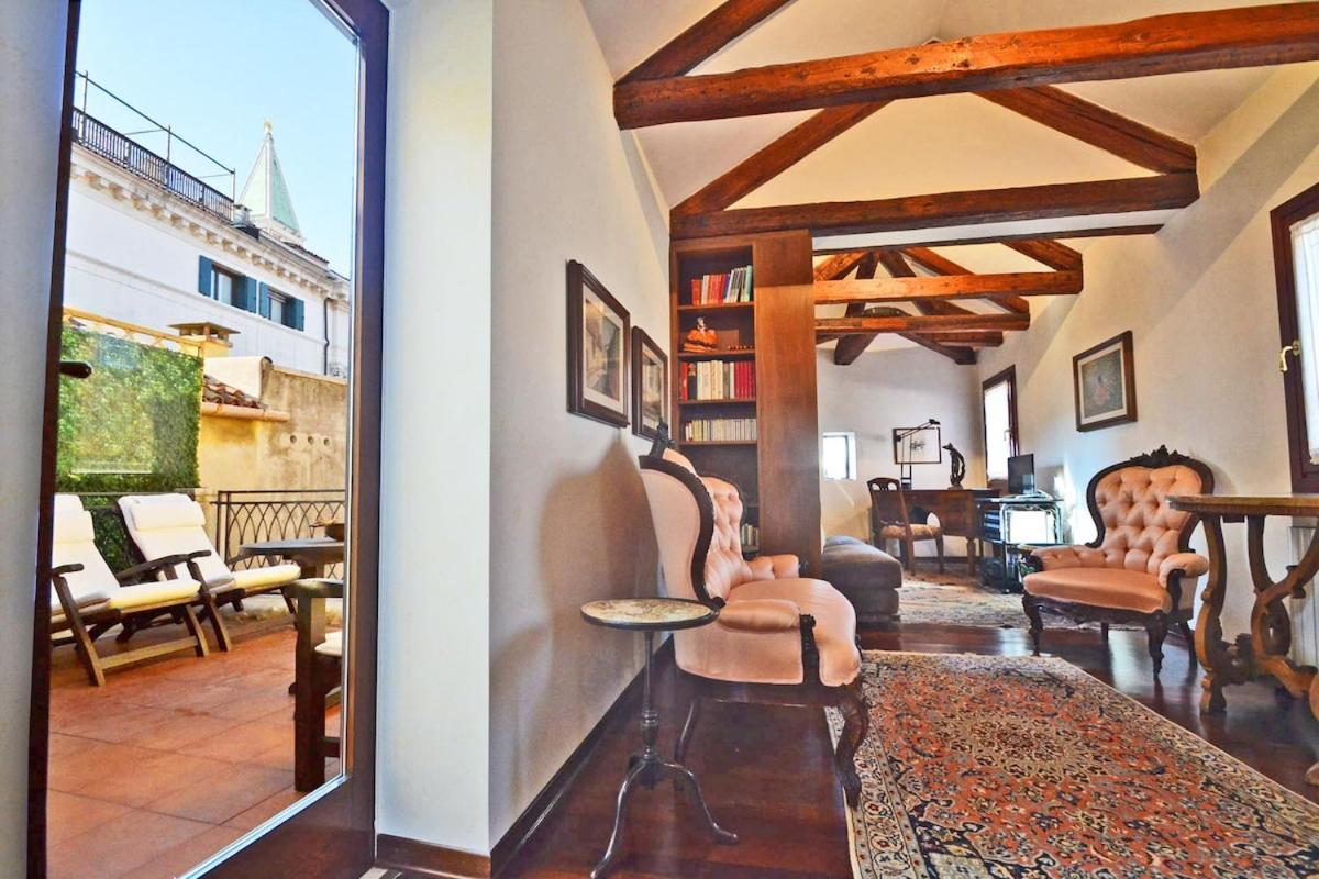 Attic Terrace San Mark Square View เวนิส ภายนอก รูปภาพ